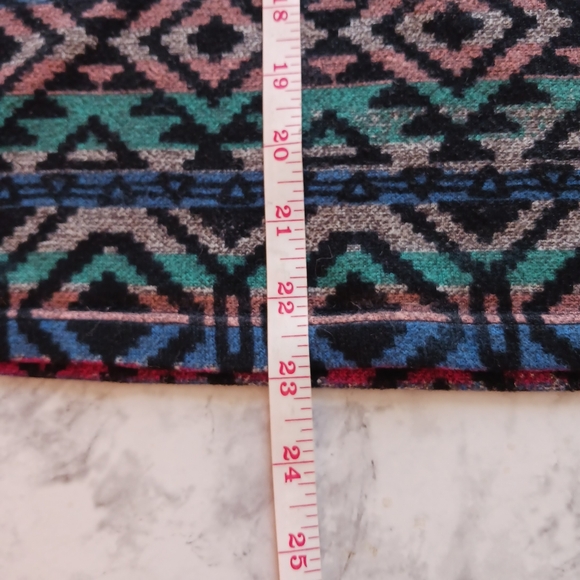 Wet seal aztec southwest multicolor pullover sweater v neck womens large - Picture 6 of 8